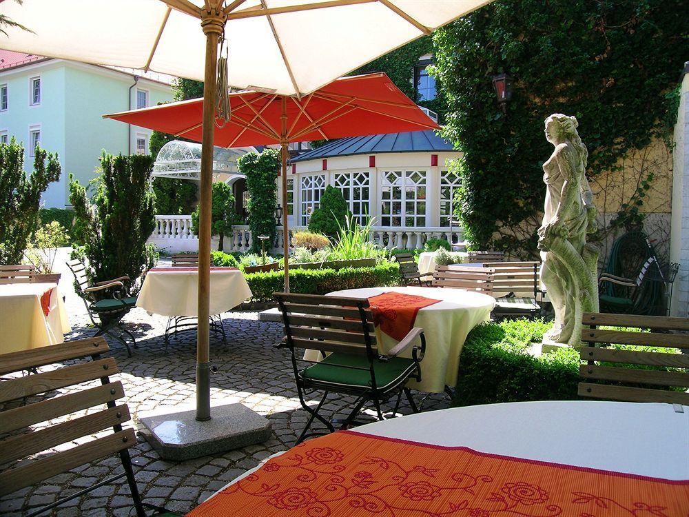 Romantik Hotel Fuerstenhof Landshut Exterior photo