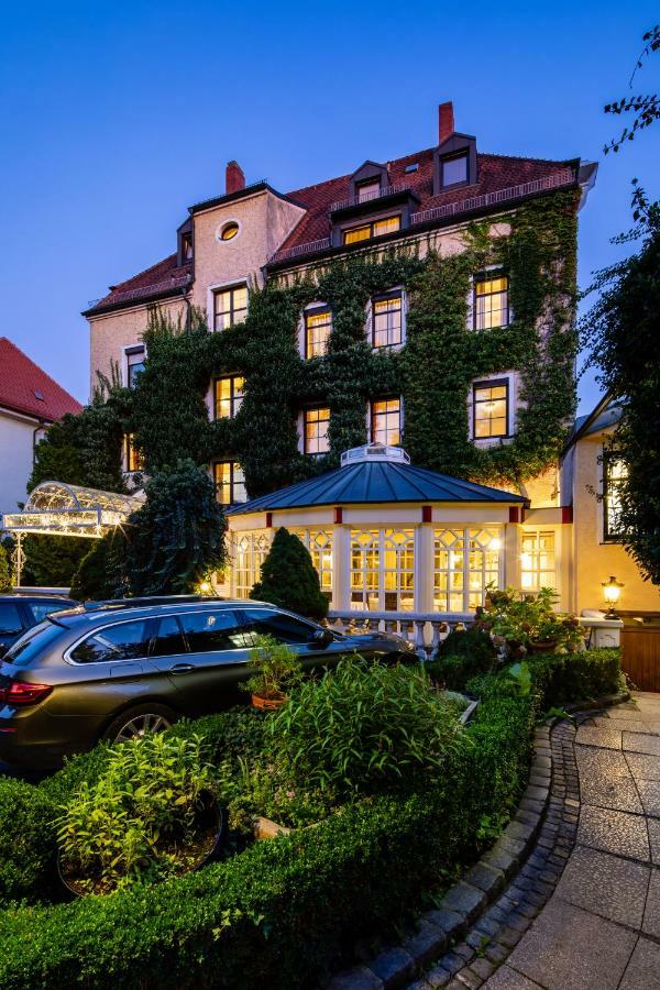 Romantik Hotel Fuerstenhof Landshut Exterior photo