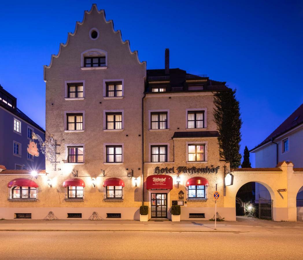 Romantik Hotel Fuerstenhof Landshut Exterior photo